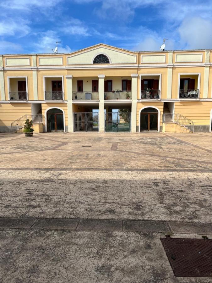 Residenza Sinis Lägenhet Càbras Exteriör bild