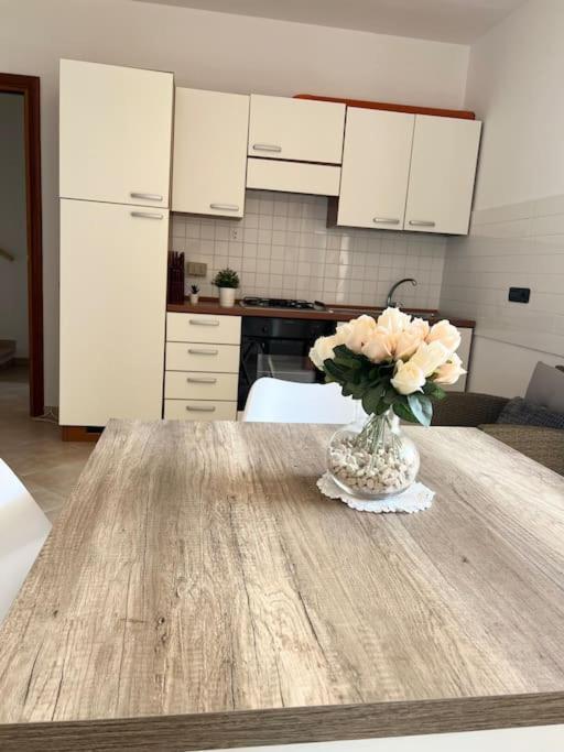 Residenza Sinis Lägenhet Càbras Exteriör bild